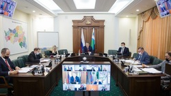 Вячеслав Гладков поднял вопрос ямочного ремонта на еженедельном заседании правительства