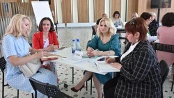 Представители власти встретились с многодетными семьями на диалоговой площадке в Старом Осколе