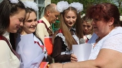 Ивановские выпускники простились со школой