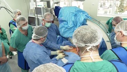 Белгородские медики провели операцию в области таза по новой методике