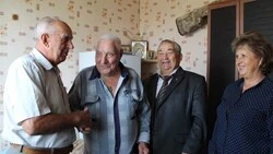 Буду жить, сколько Бог даст. Алексей Сурин отметил 90-летие