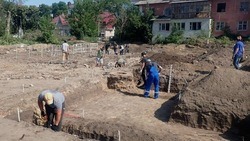Археологи раскопали старинные монеты в центре Белгорода 