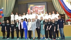 Старооскольская школьная киностудия «Золотой кадр» представила новый клип «Мы будем жить»