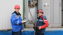 Максим Галкин и его коллеги зажигают в Осколе свет